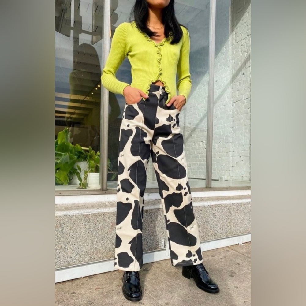 Lisa says gah cow print jeans